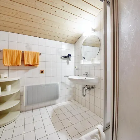 Living Apartment *