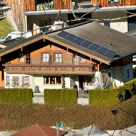 Apartment Living Saalbach-Hinterglemm